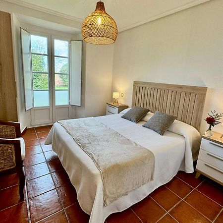 Apartamentos Santa Marina 라네스 외부 사진