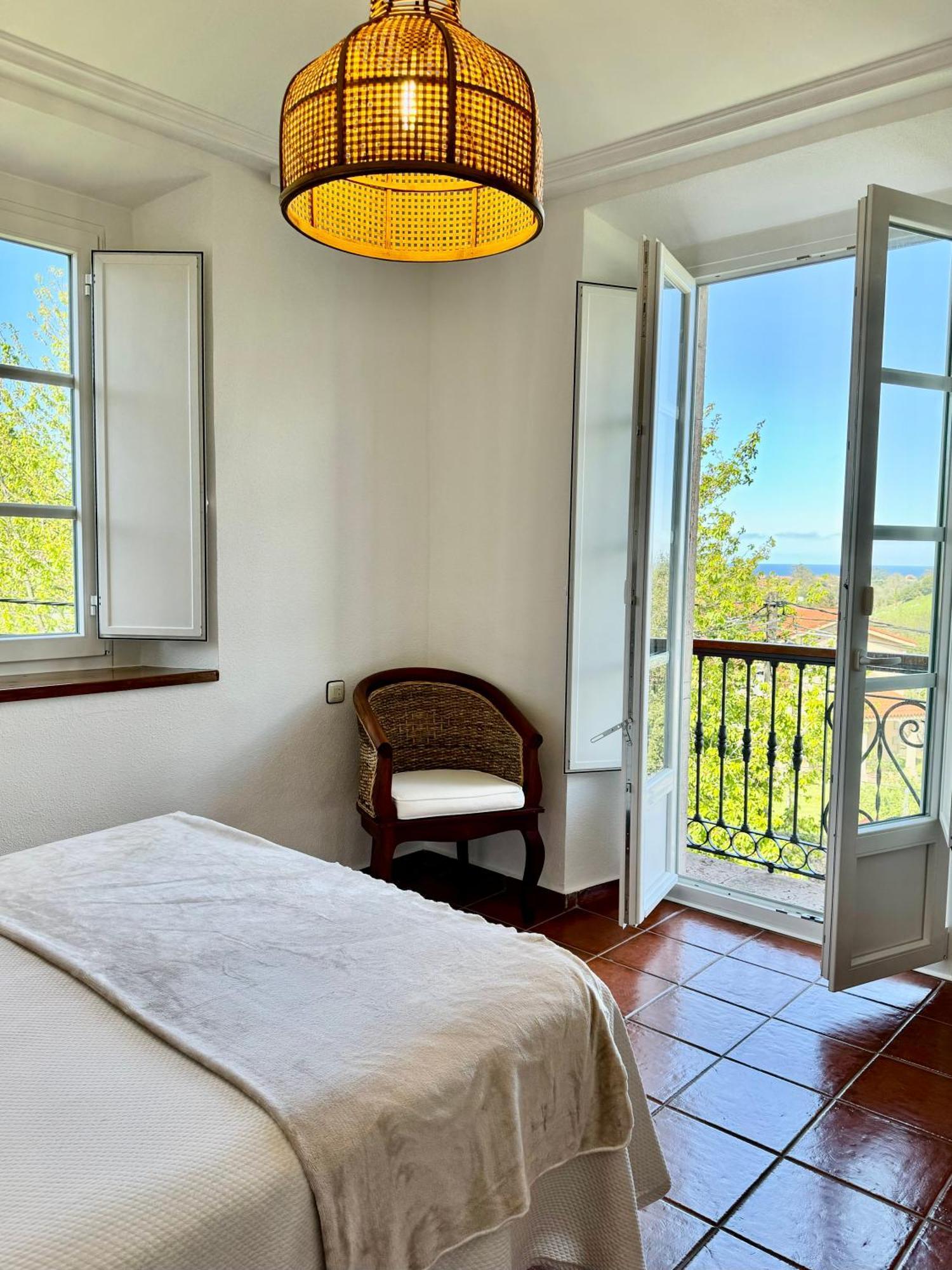 Apartamentos Santa Marina 라네스 외부 사진