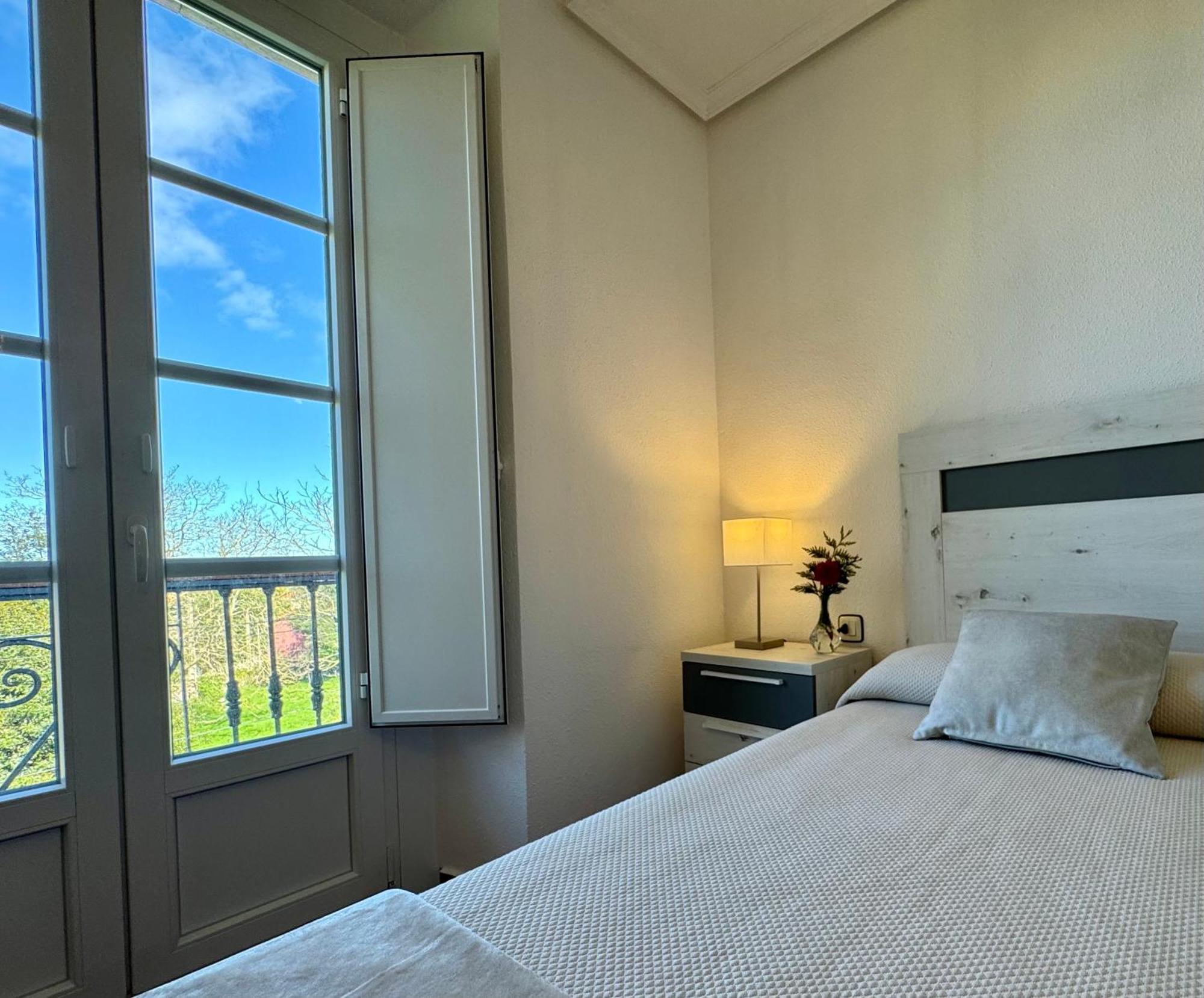 Apartamentos Santa Marina 라네스 외부 사진