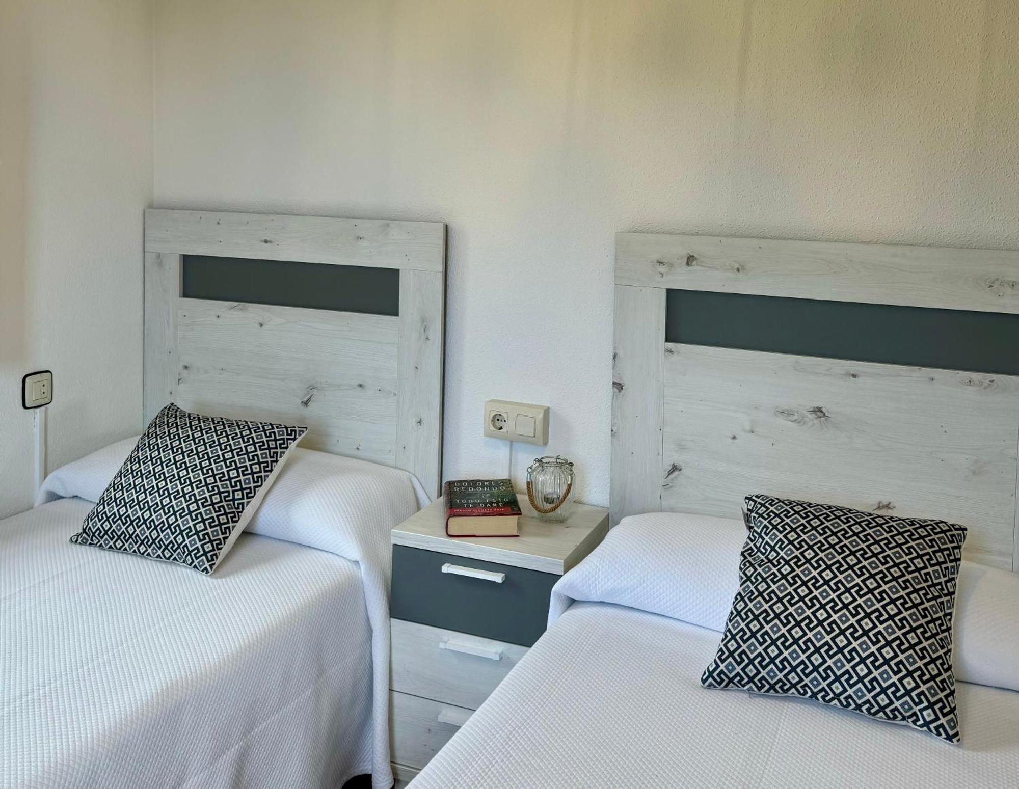 Apartamentos Santa Marina 라네스 외부 사진