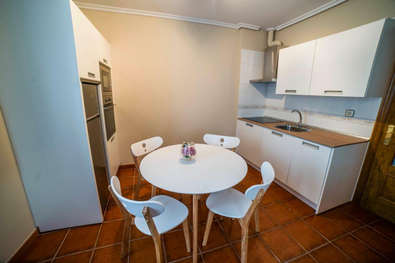 Apartamentos Santa Marina 라네스 외부 사진